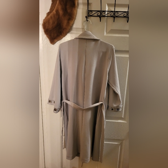 Sandra&Andre  Trench Coat - Picture 4 of 4